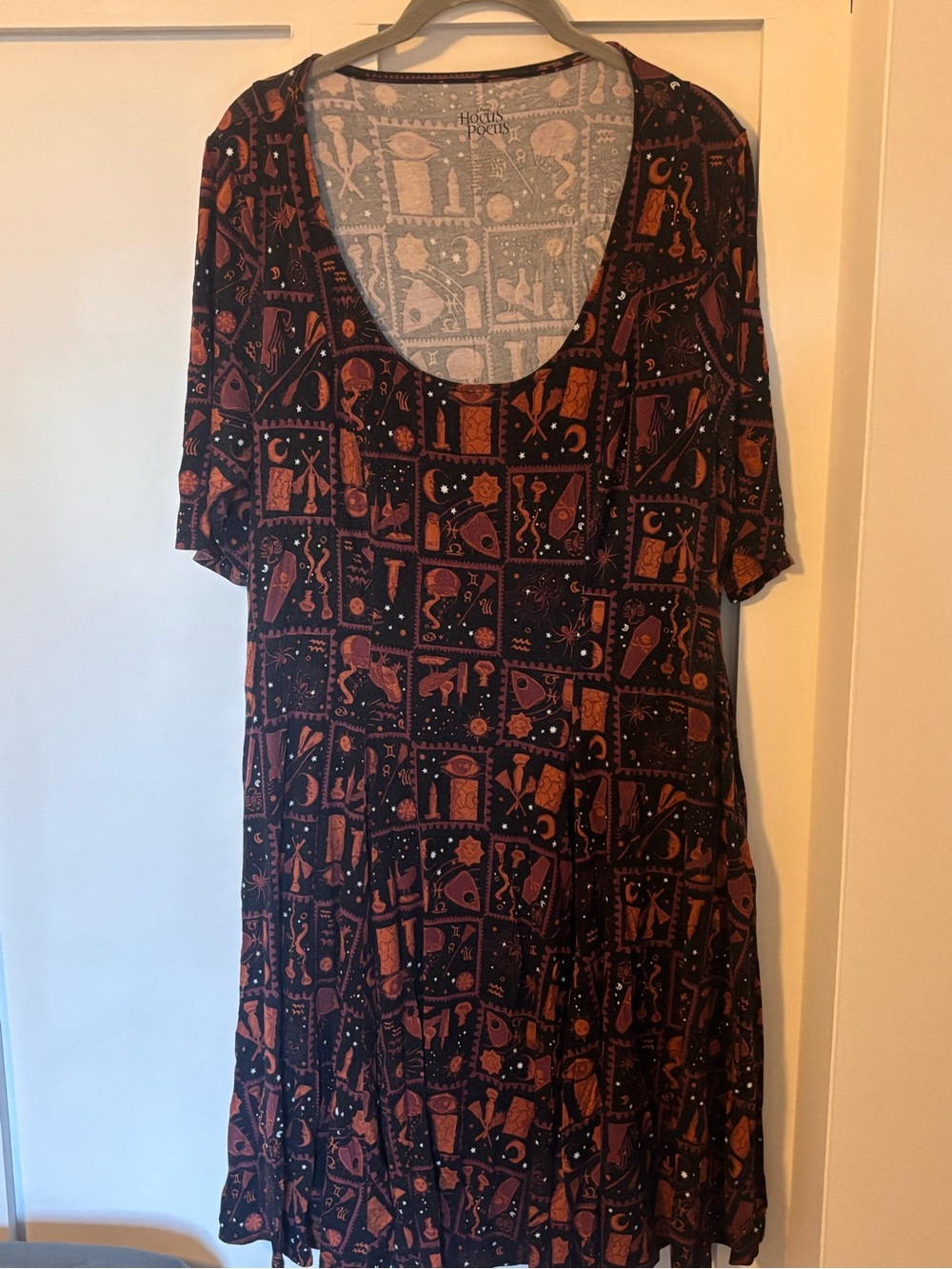 Disney’s Hocus Pocus Skater Dress Size 1XL